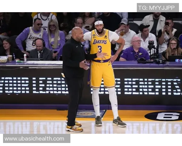 雄鹿主帅韦格纳谈球队阵容调整：年轻球员逐渐崭露头角