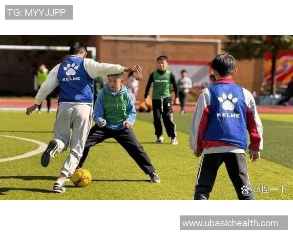 吕迪格的足球之路:从青训新星到世界顶级后卫的成长历程 吕迪格的足球之路:从青训新星到世界顶级后卫的成长历程